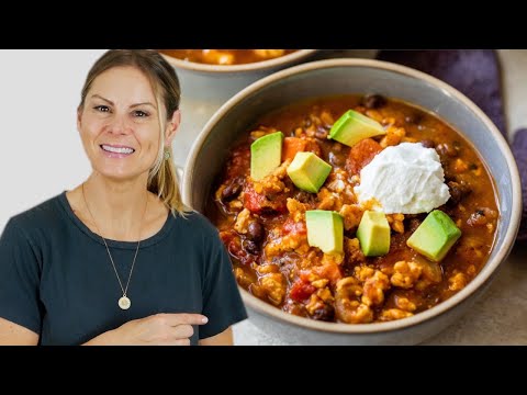 MY NEW FAVORITE CHILI RECIPE | warm, cozy & nourishing!